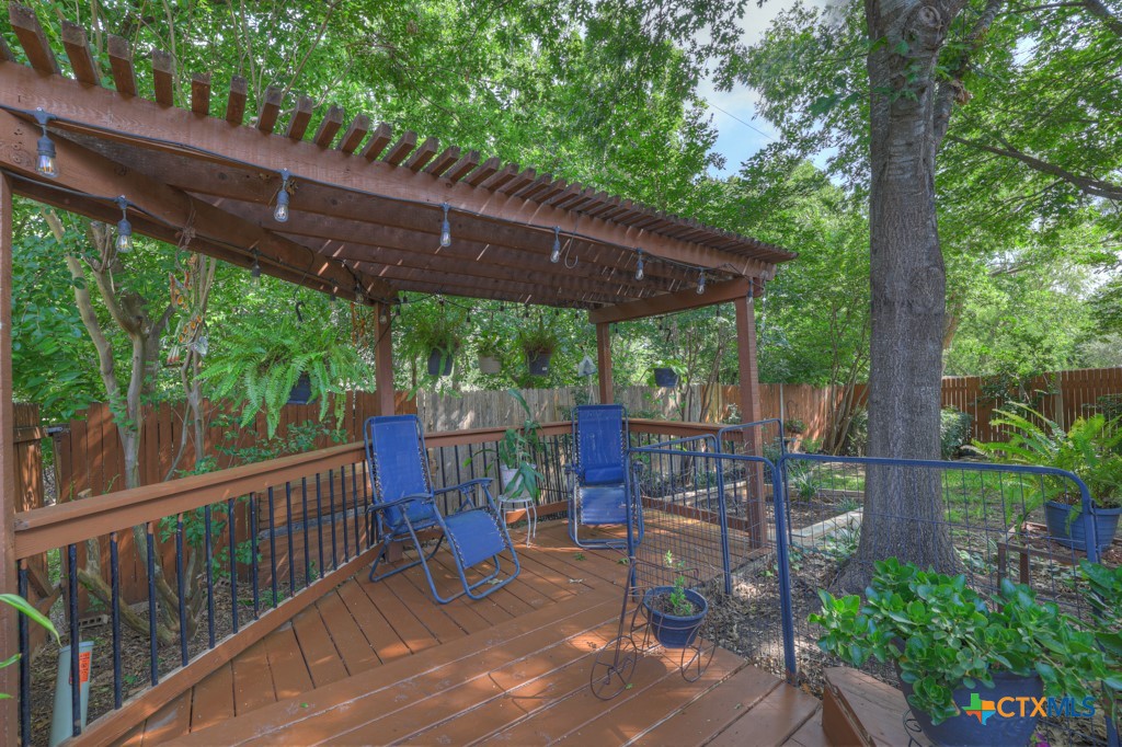 1104 Magellan Property Photo 32
