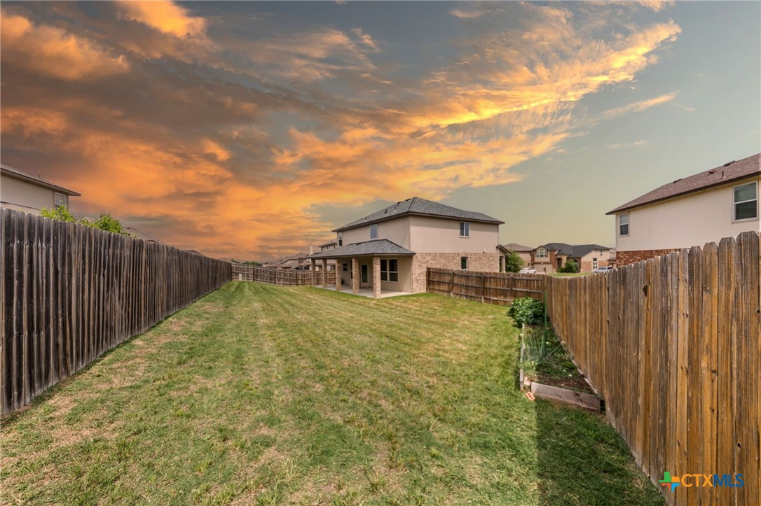 3303 Lorne Drive Property Photo 4