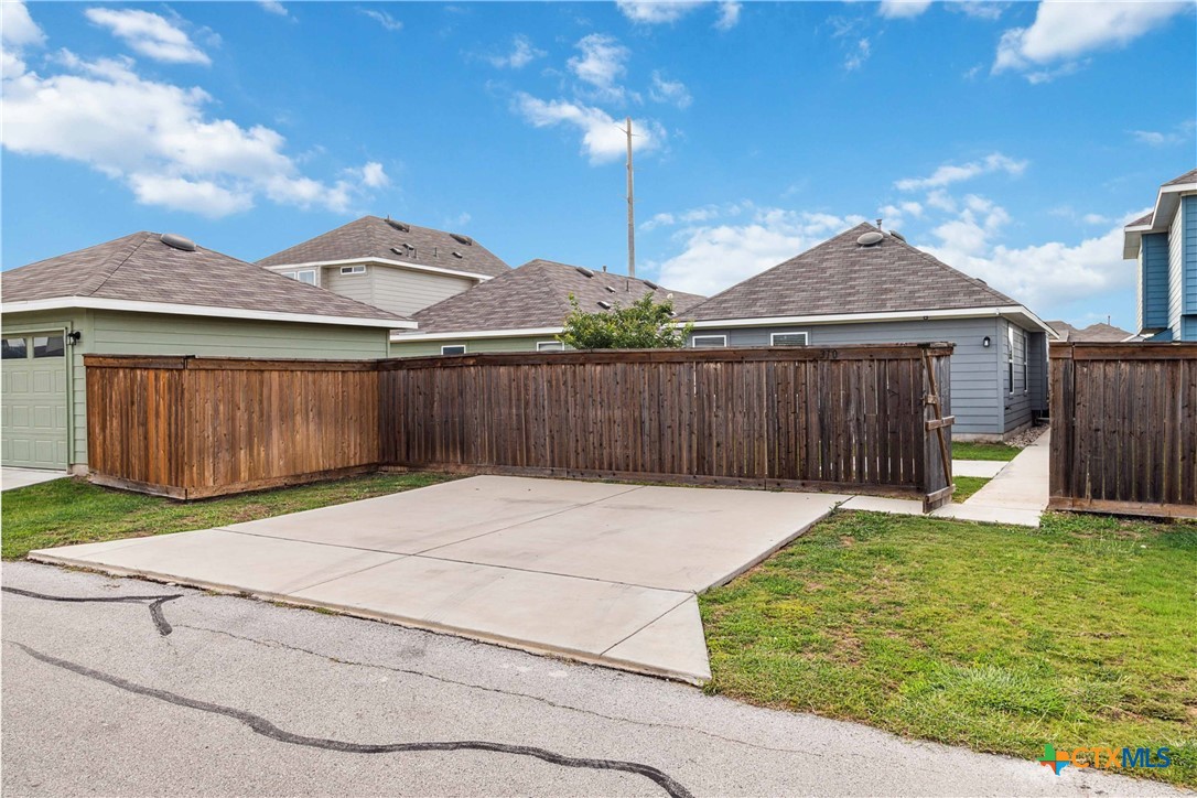 310 Spiny Lizard Lane Property Photo 28