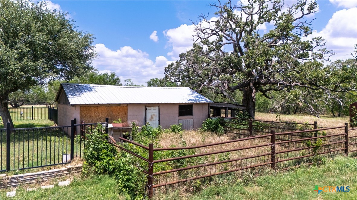 12011 Fm 1150 Property Photo 41