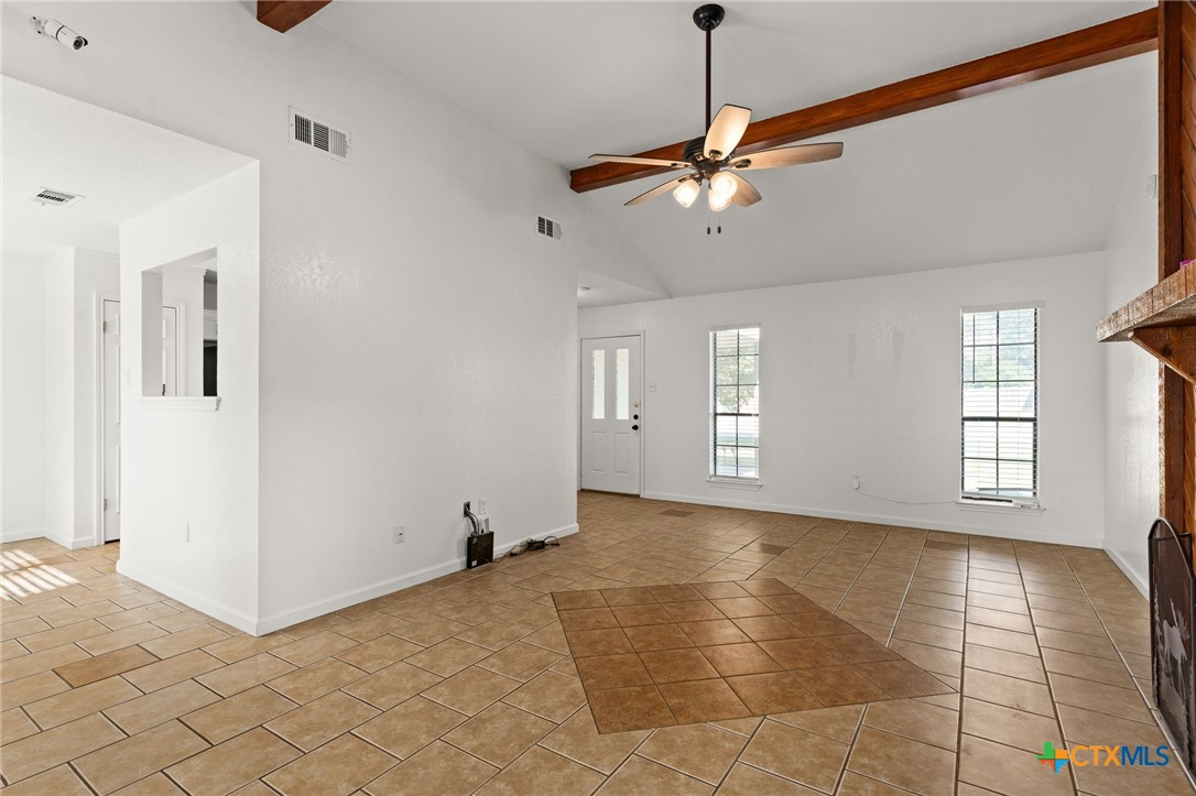 1610 Fox Trail Property Photo 5