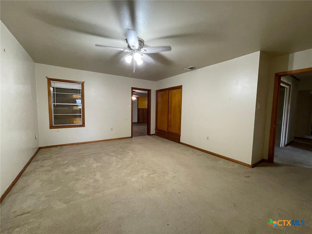 220 Davis Avenue Property Photo 19