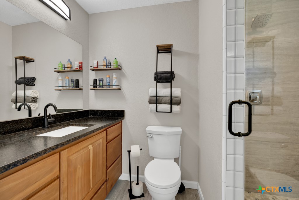 3055 Lakeview Drive Property Photo 21