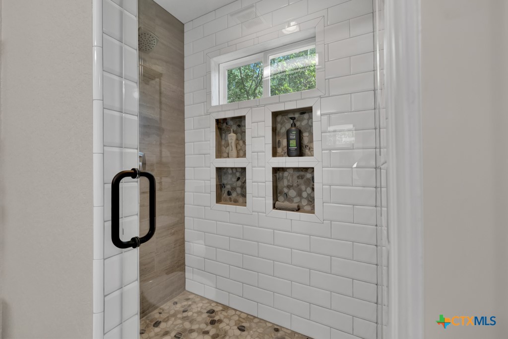 3055 Lakeview Drive Property Photo 22