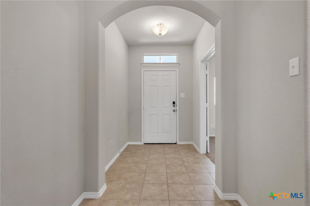 224 Bainbridge Drive Property Photo 4