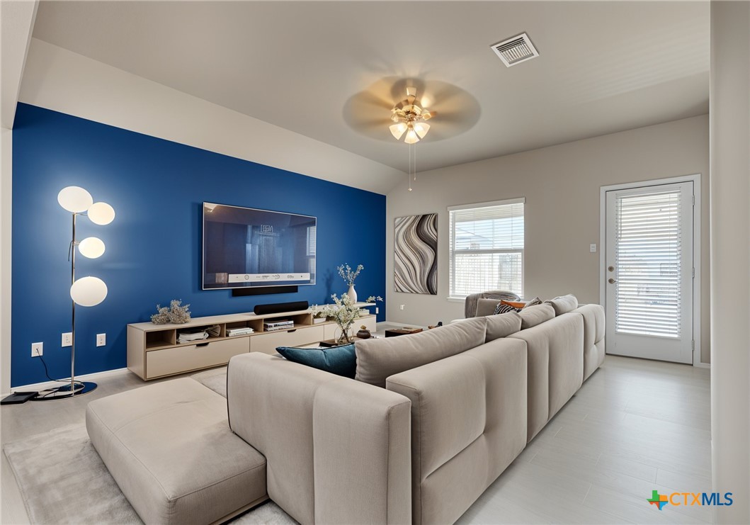224 Bainbridge Drive Property Photo 18