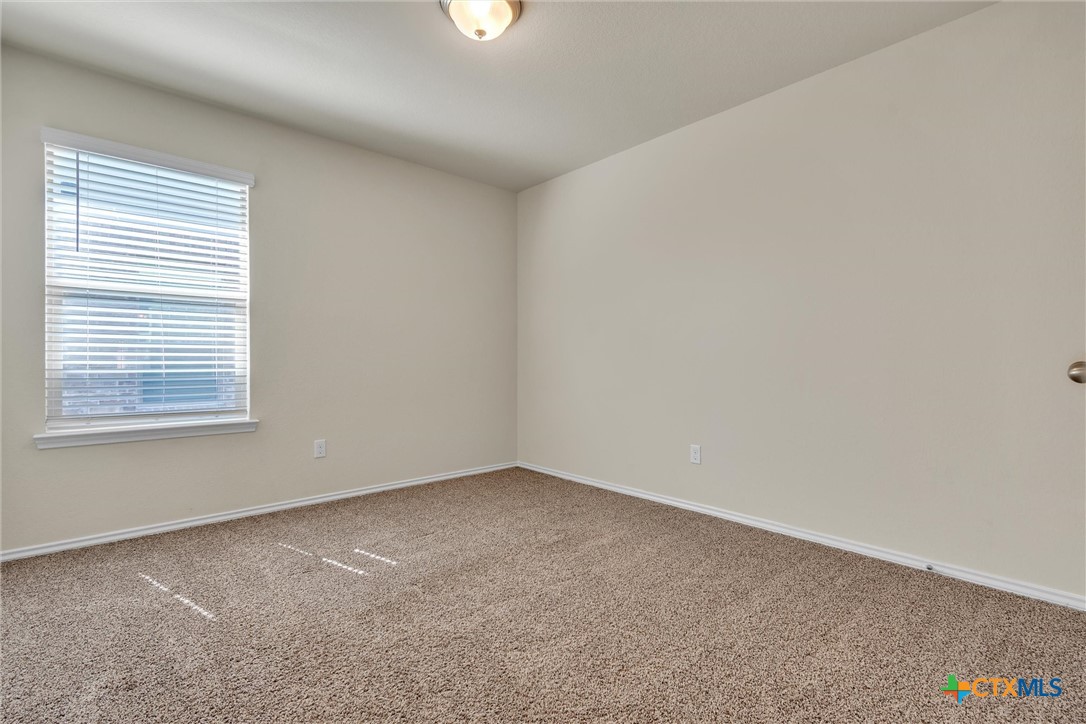 224 Bainbridge Drive Property Photo 32
