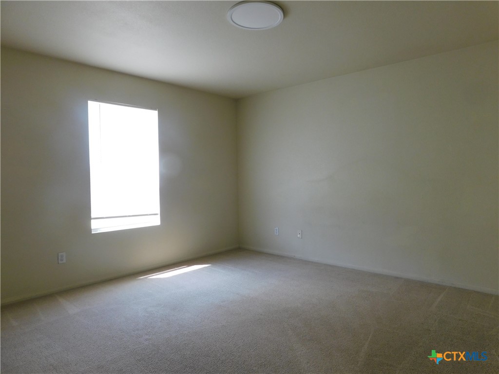 2302 Napier Drive Property Photo 13