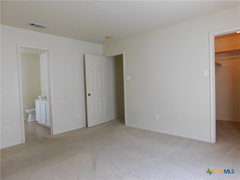2302 Napier Drive Property Photo 14