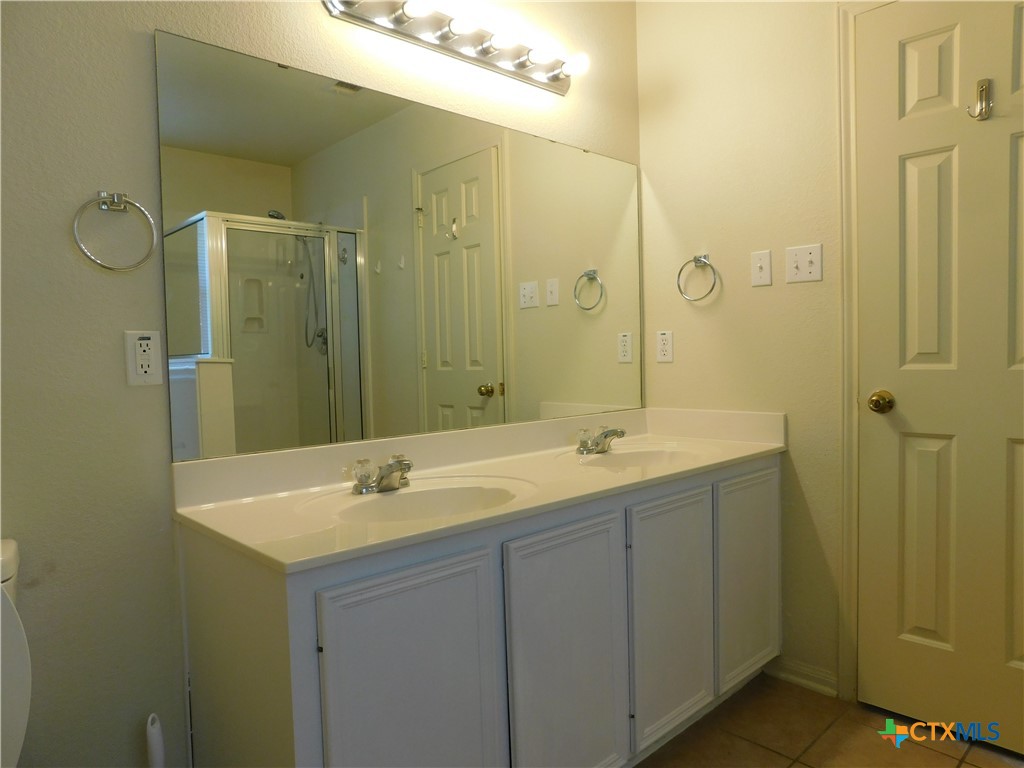 2302 Napier Drive Property Photo 16