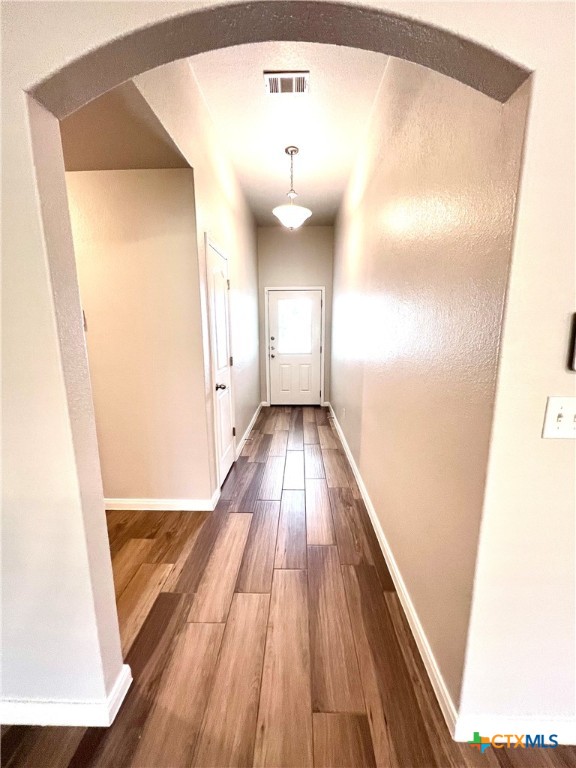 8302 Ridge Crest Drive Property Photo 4