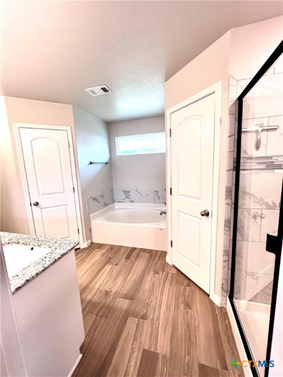 8302 Ridge Crest Drive Property Photo 17