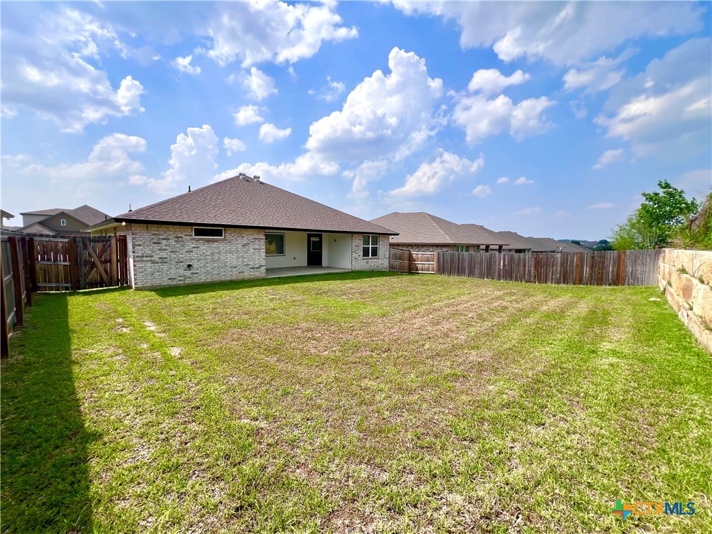 8302 Ridge Crest Drive Property Photo 34