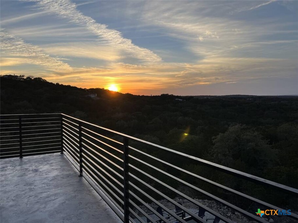 239 Damar Cove Property Photo 4