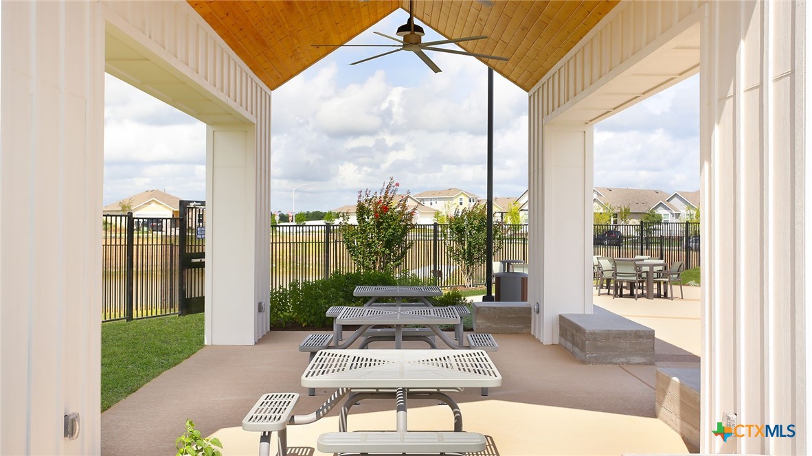 3035 Winding Creek Road Property Photo 18