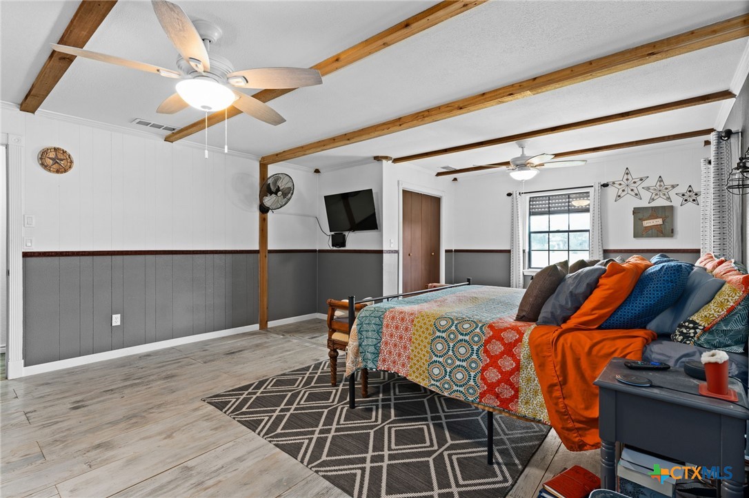 279 County Road 4766 Property Photo 16