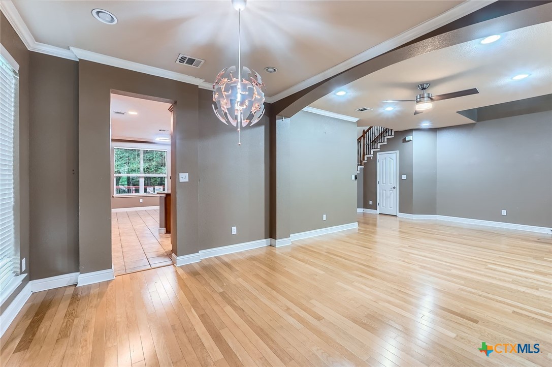 2607 Deep River Circle Property Photo 8
