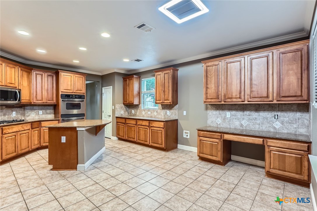 2607 Deep River Circle Property Photo 11