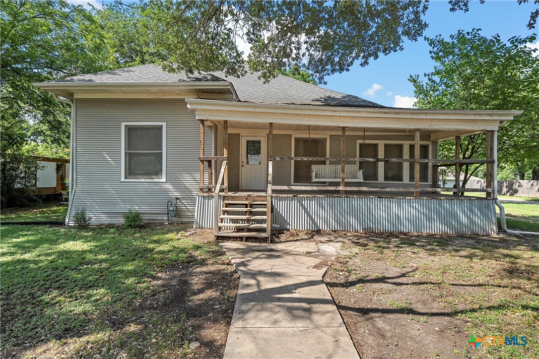507 4th Street Property Photo 1