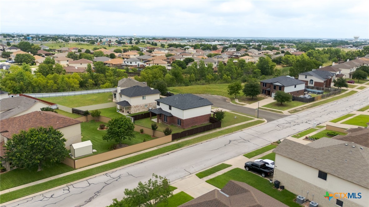1505 Line Dance Court Property Photo 29