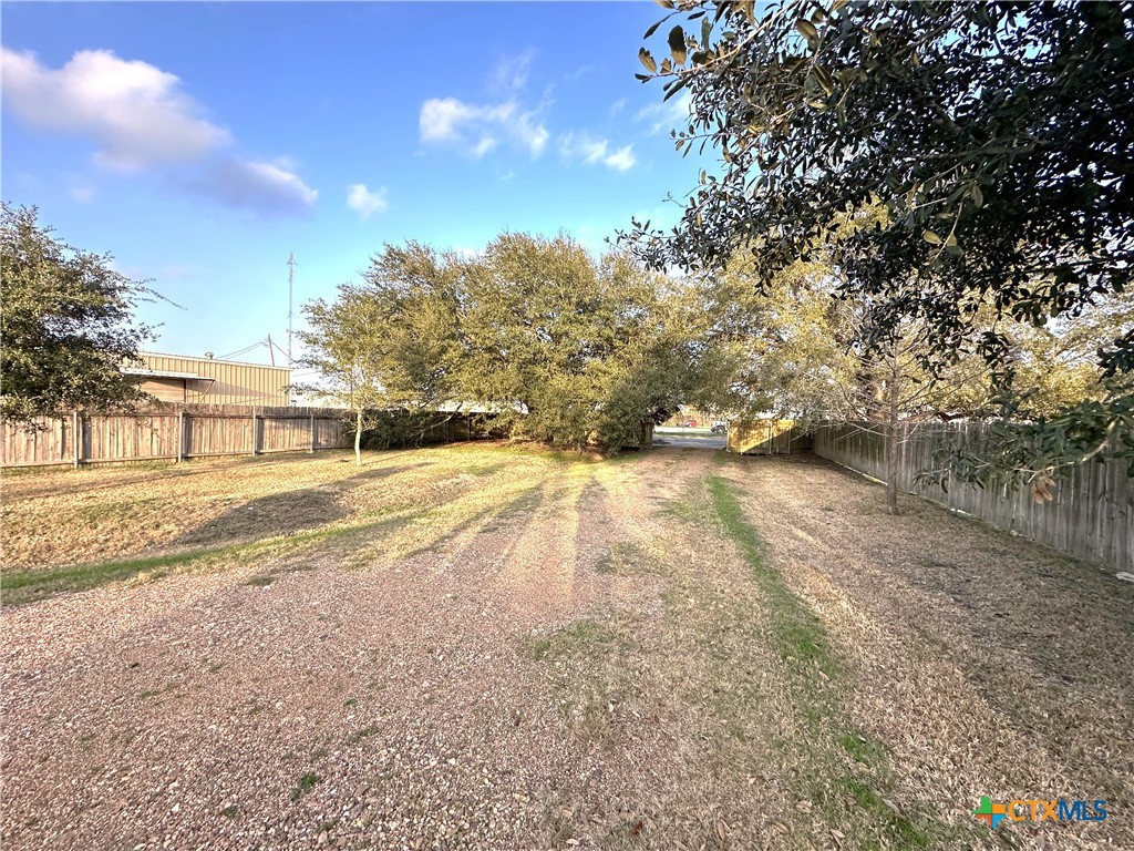 3703 Billy Drive Property Photo 7