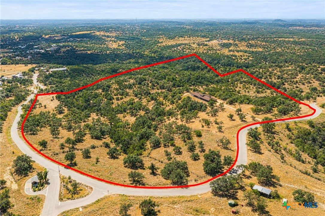 18700 Moreh Peak Pass Property Photo 4