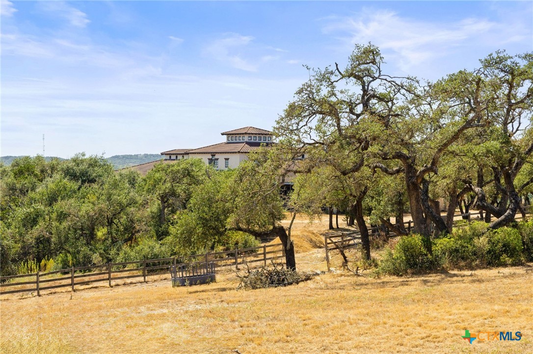 18700 Moreh Peak Pass Property Photo 12