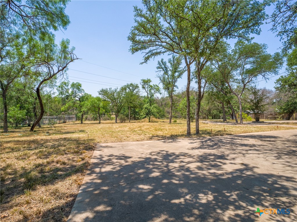 2805 Kingdom Drive Property Photo 6