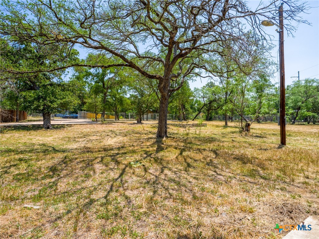 2805 Kingdom Drive Property Photo 9