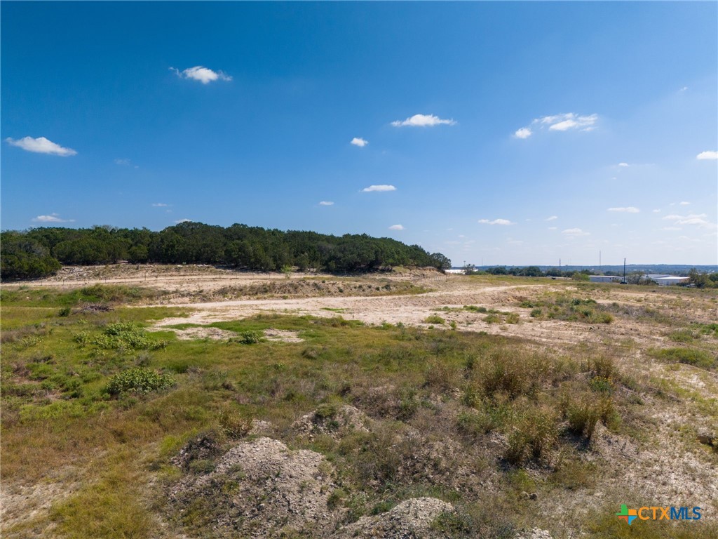 584 N Hwy 183 Property Photo 3