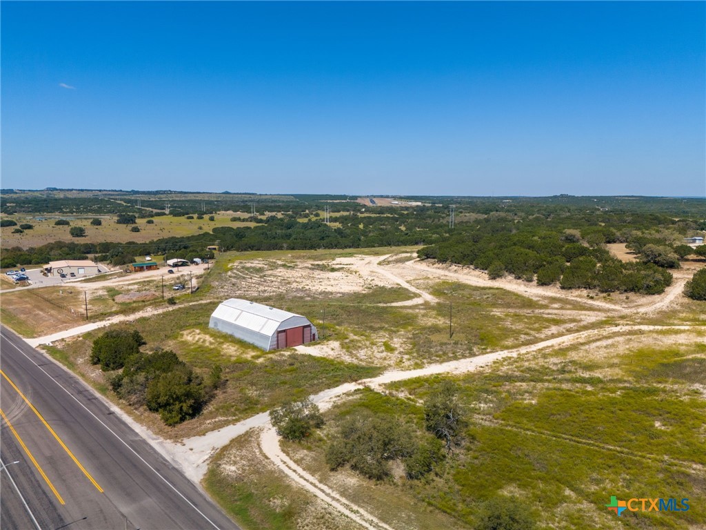 584 N Hwy 183 Property Photo 16