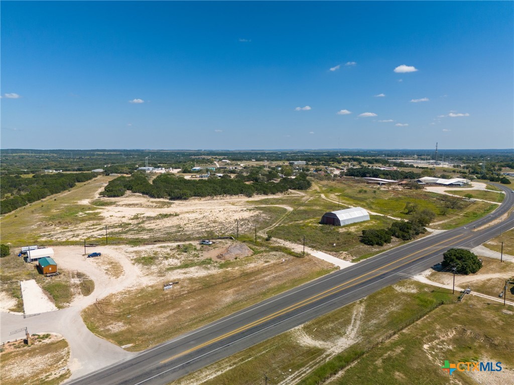 584 N Hwy 183 Property Photo 18