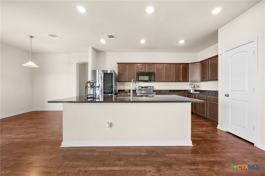 6709 Creek Land Road Property Photo 15