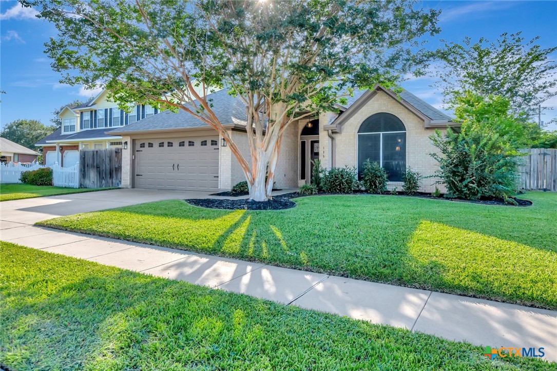105 Legend Drive Property Photo 1
