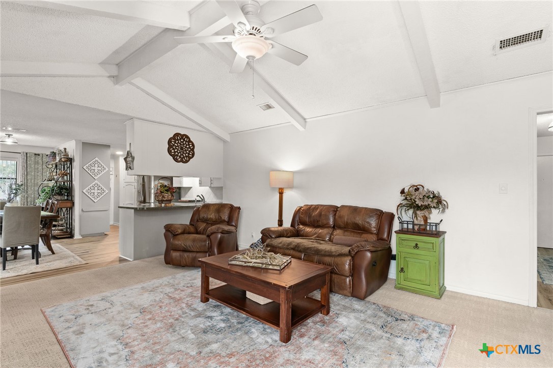 583 County Road 4744 Property Photo 10