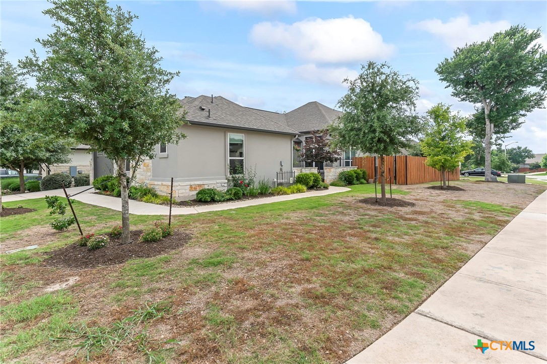 4201 Arques Avenue Property Photo 3