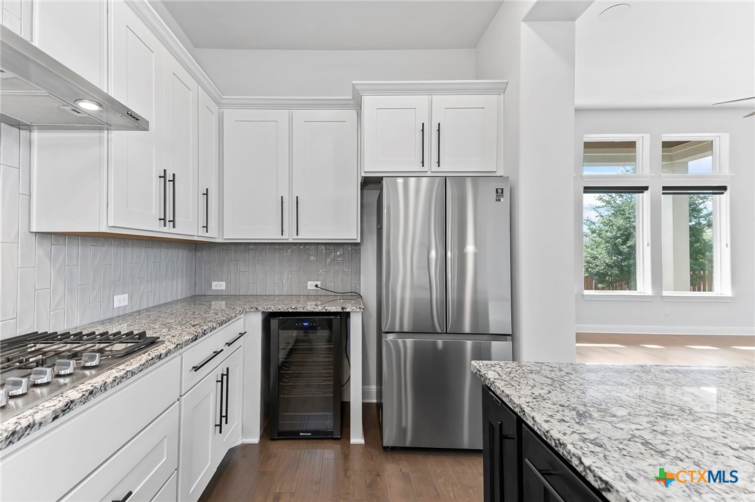 4201 Arques Avenue Property Photo 15