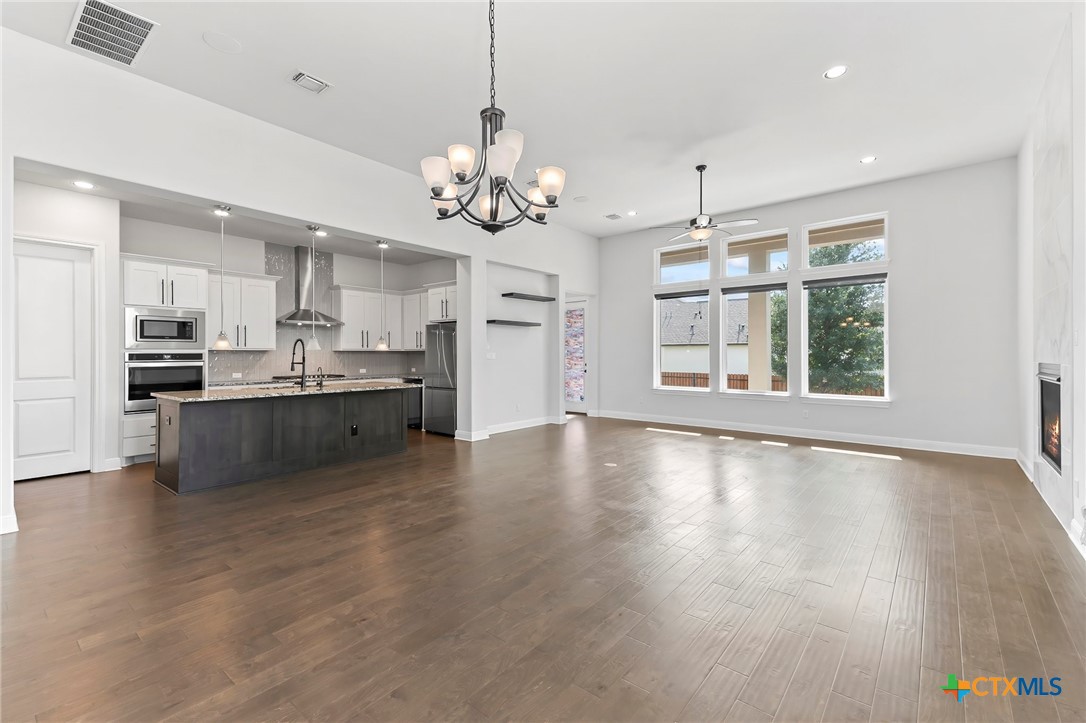 4201 Arques Avenue Property Photo 19