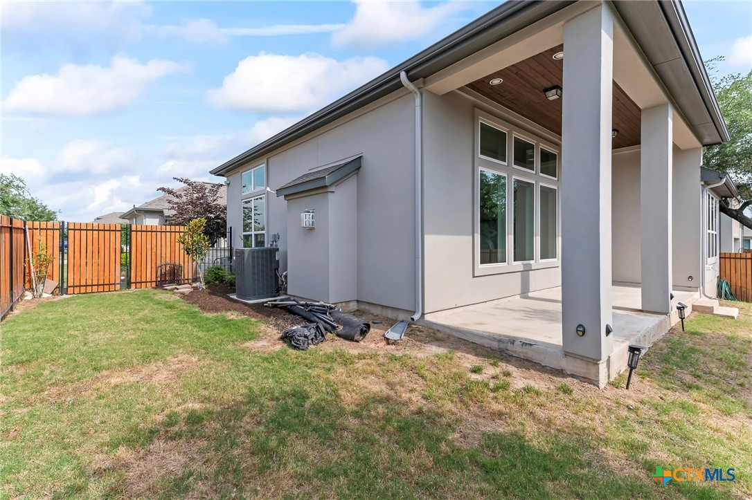 4201 Arques Avenue Property Photo 28