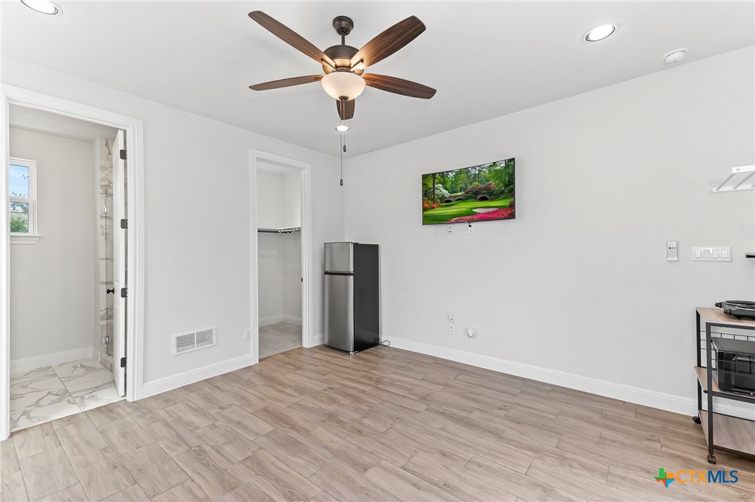 4201 Arques Avenue Property Photo 30