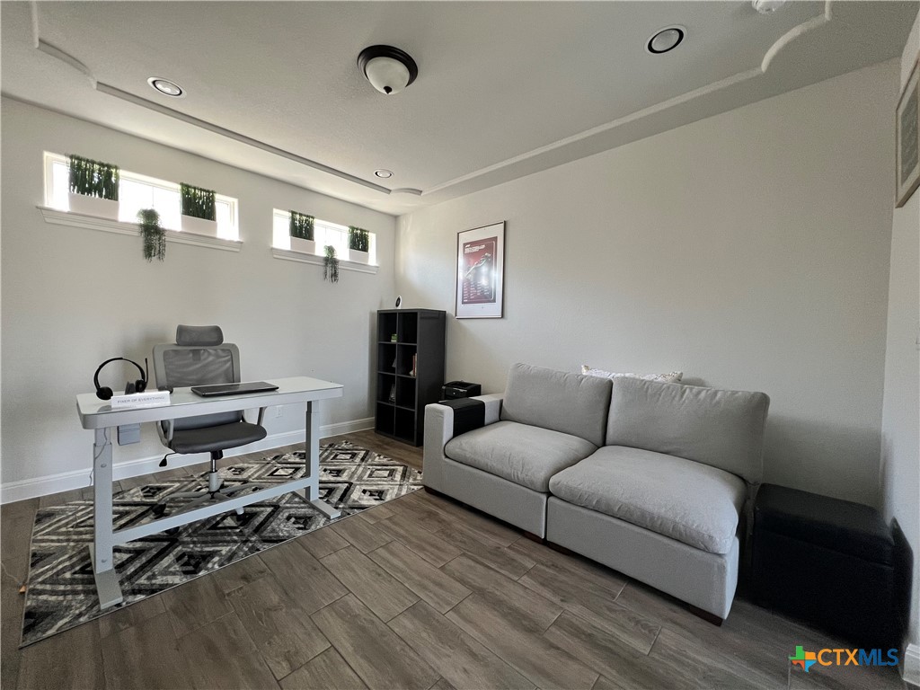 4201 Arques Avenue Property Photo 37