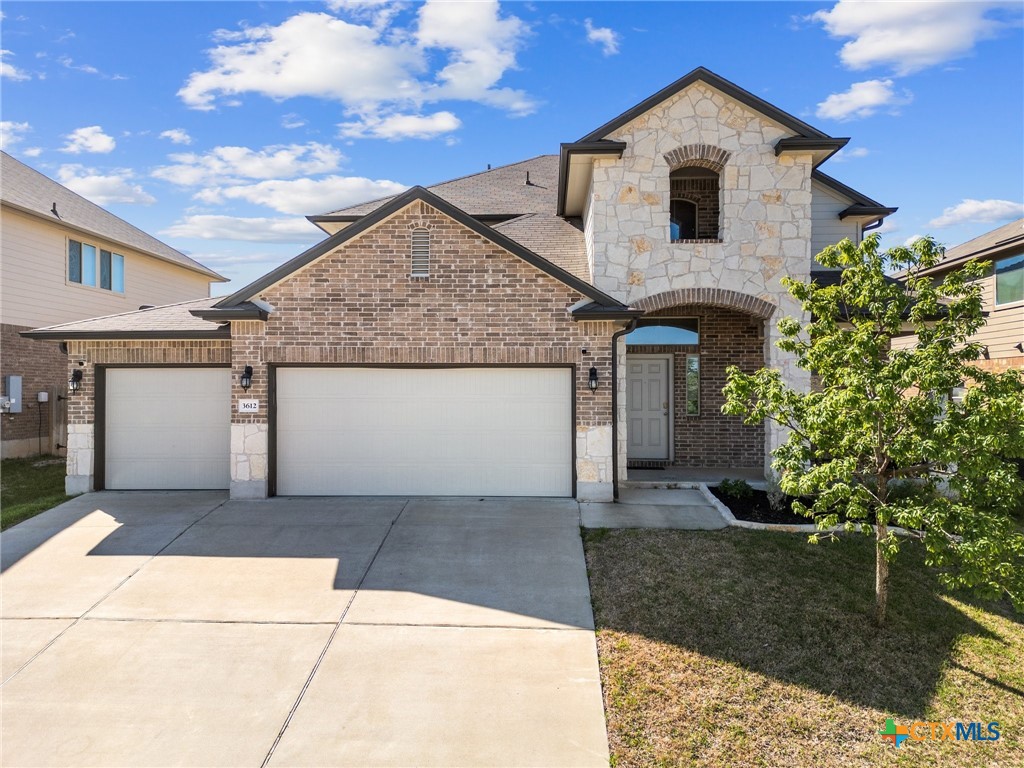 3612 Aubree Katherine Drive Property Photo 1