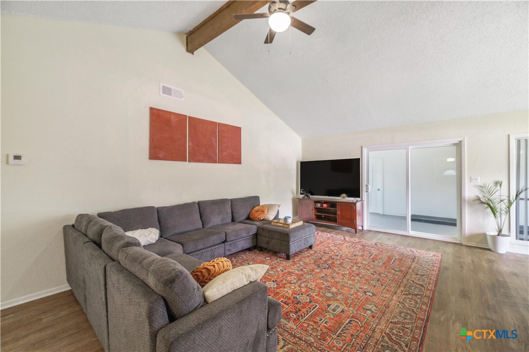 316 Monterrey Drive Property Photo 8