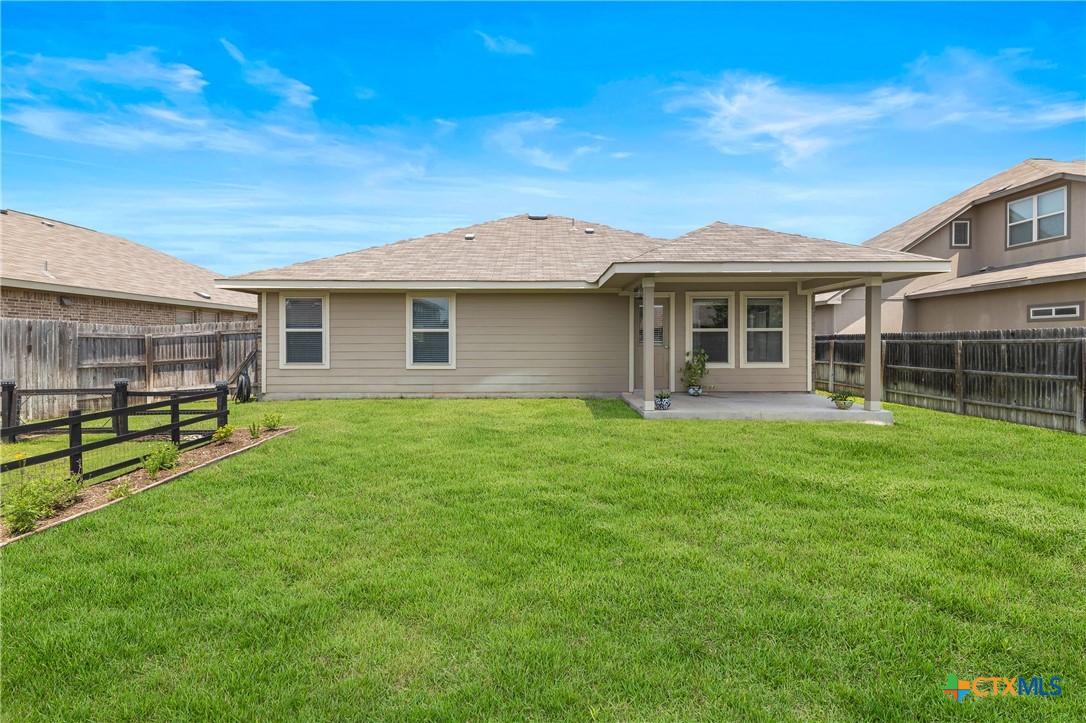5645 Briar Field Property Photo 20