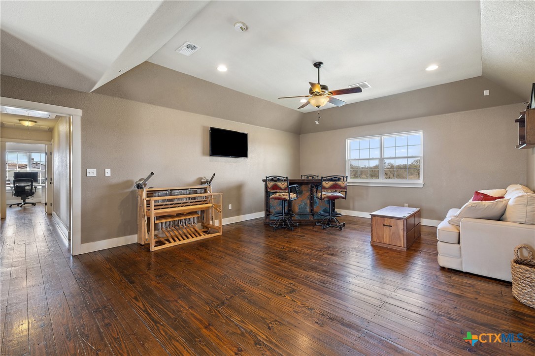 428 Colorado Drive Property Photo 15