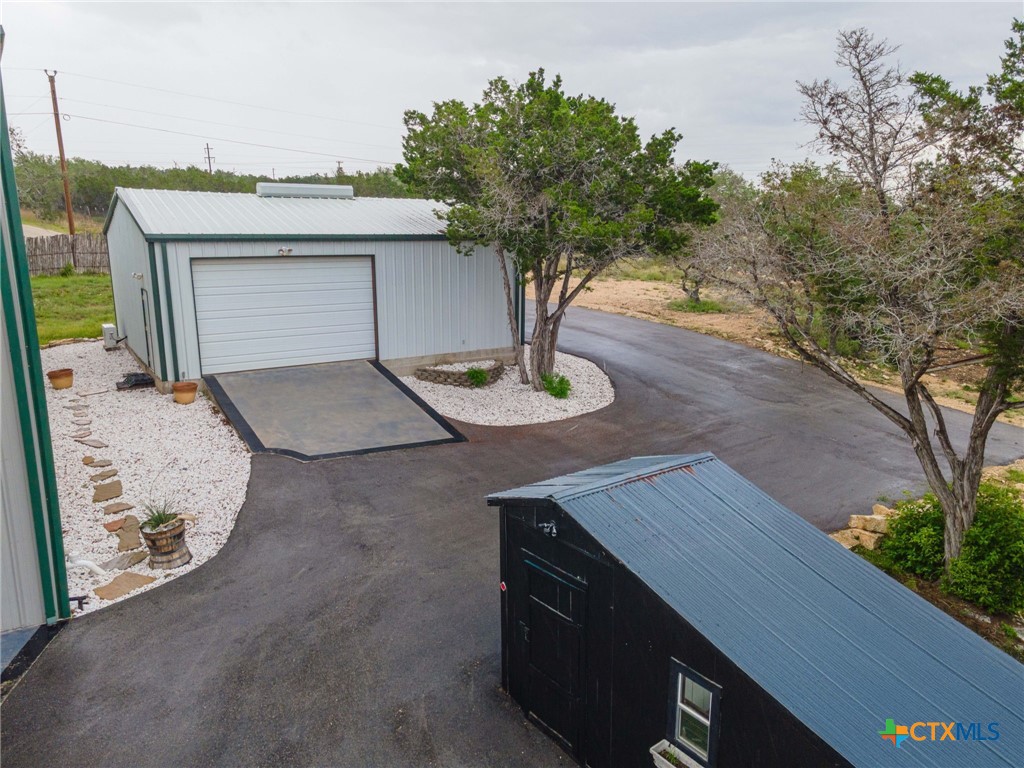 247 Betty Drive Property Photo 2