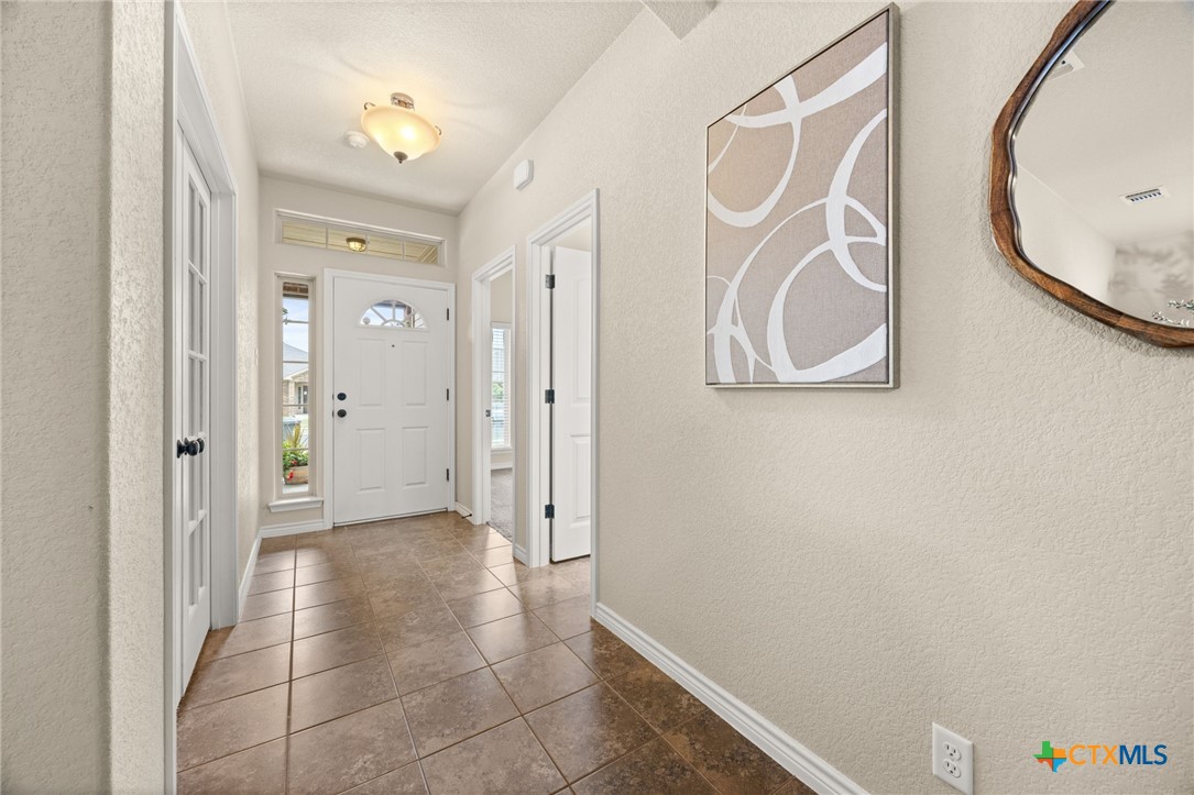 6711 Catherine Drive Property Photo 4