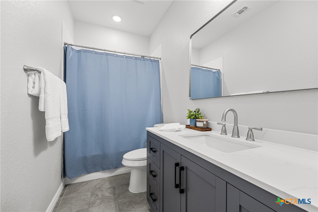 8706 Hidden Oaks Drive Property Photo 31