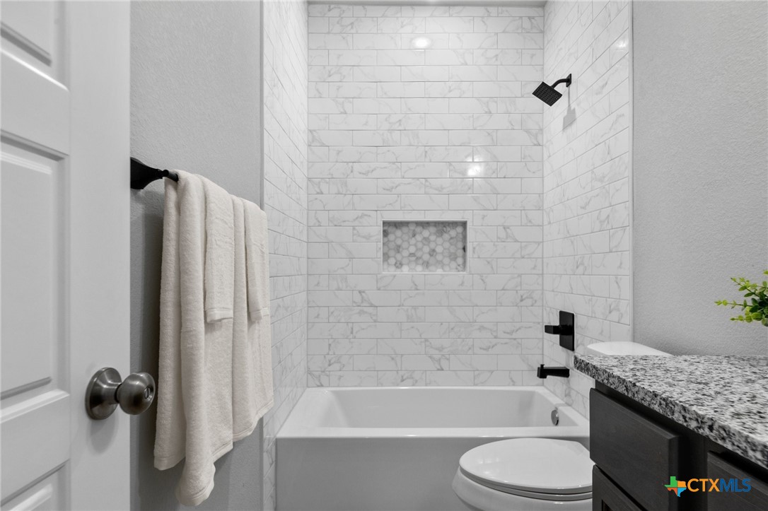 222 Boatright Boulevard Property Photo 20