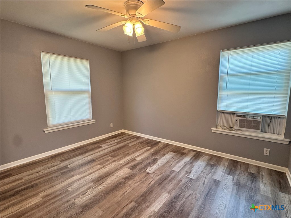 615 Melrose Property Photo 7